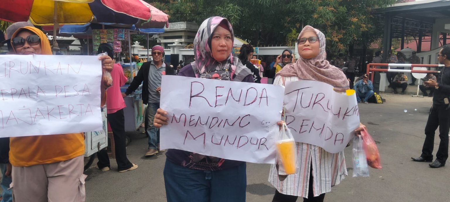 Aksi Jilid 2, Warga Desa Majakerta Uraikan Dugaan Korupsi Kuwu Kenda, Nominalnya Bikin Melongo